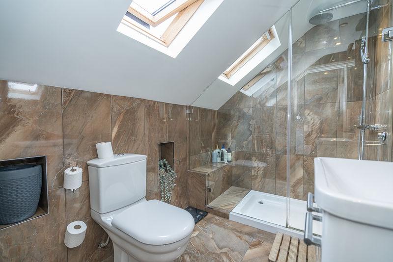 Ensuite shower room