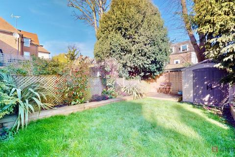 undefined, Cholmeley Park, Highgate Village ,N6