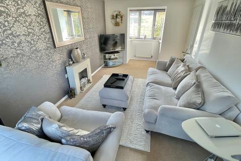 4 bedroom detached house for sale, Jackdaw Road, Erdington, Birmingham B23 5AN