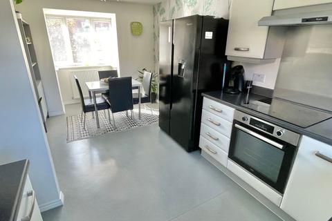 4 bedroom detached house for sale, Jackdaw Road, Erdington, Birmingham B23 5AN