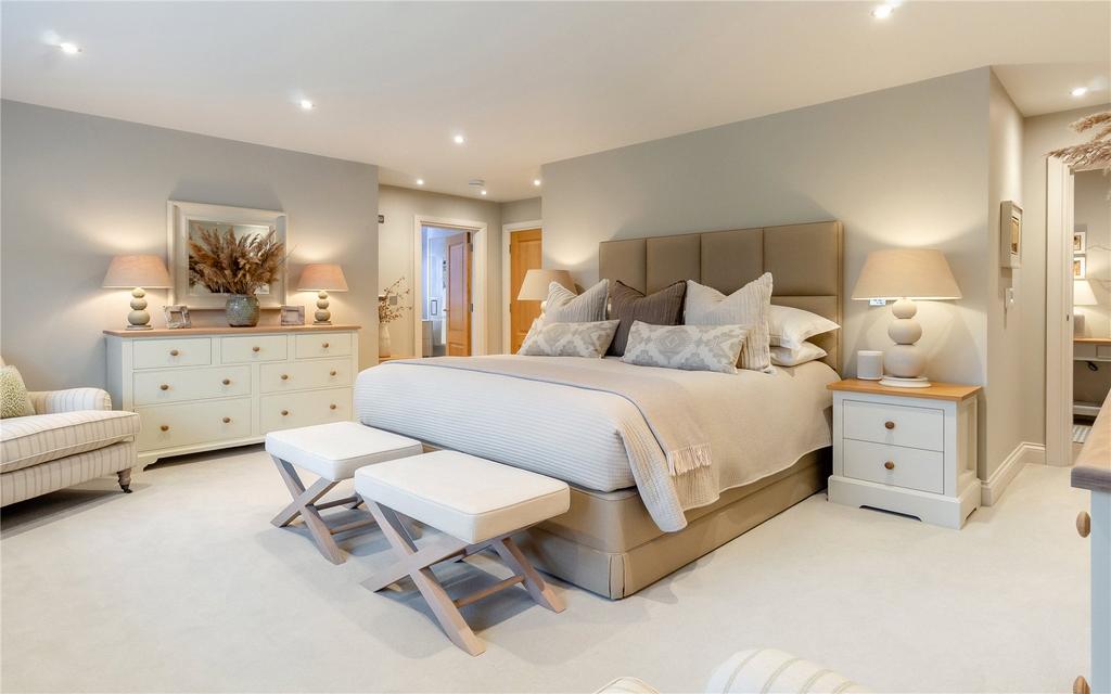 Prinicipal Bedroom