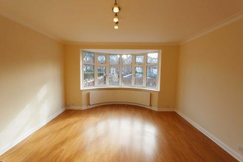 undefined, Downfield, Worcester Park
