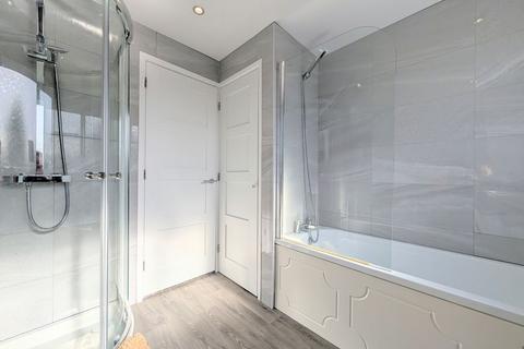 4 bedroom property to rent, Golf Open 2026 - Barford Close, Ainsdale - Sleeps Seven