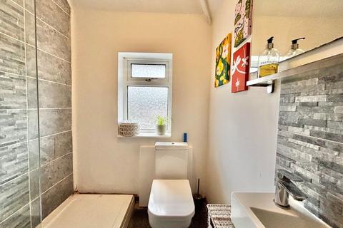 2 bedroom end of terrace house for sale, Castleton Road, Great Barr, Birmingham B42 2RS