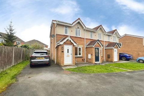 2 bedroom semi-detached house to rent, Calverleigh Close, Middle Hulton, Bolton