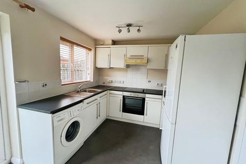 2 bedroom semi-detached house to rent, Calverleigh Close, Middle Hulton, Bolton