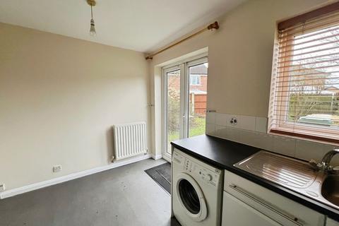 2 bedroom semi-detached house to rent, Calverleigh Close, Middle Hulton, Bolton
