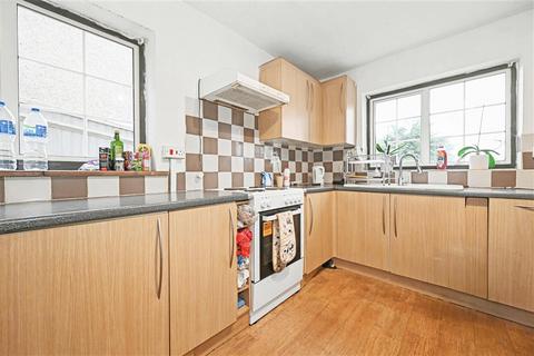 undefined, Henley Road, Caversham, READING