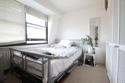 1 bedroom apartment to rent, Wood Close, E2