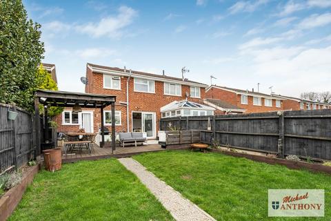 3 bedroom semi-detached house for sale, Springfield Gardens, Milton Keynes