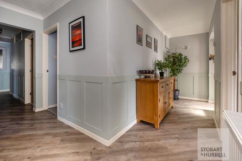 4 bedroom detached bungalow for sale, Broad Reaches, Great Yarmouth NR29