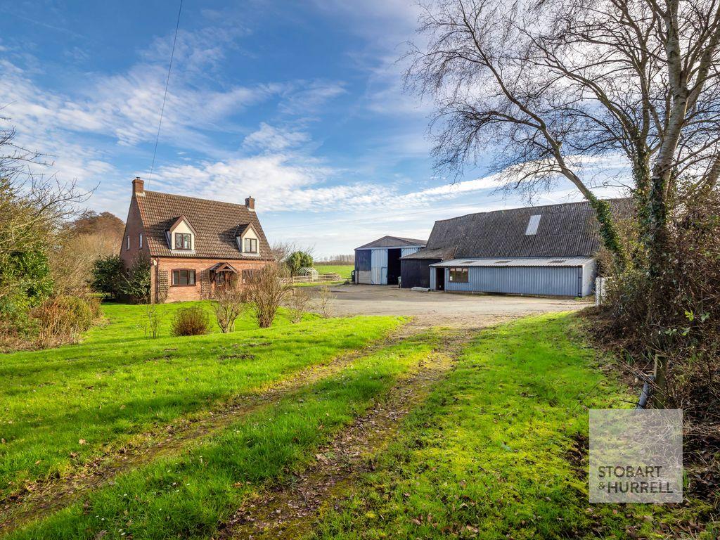 House &amp; Barns