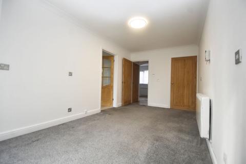 undefined, Binfields Close, Basingstoke RG24