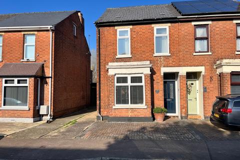 Deans Way, Gloucester, GL1