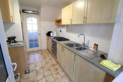 3 bedroom terraced house for sale, Coniston Road, Patchway