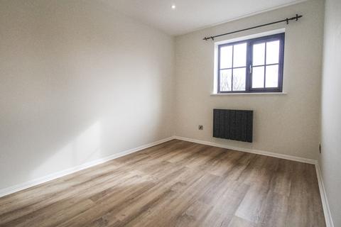 2 bedroom apartment to rent, Cromwell Court, St. Neots PE19