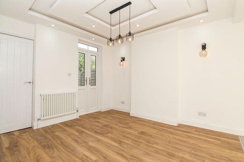 undefined, Silverdale Street, Bedford MK42