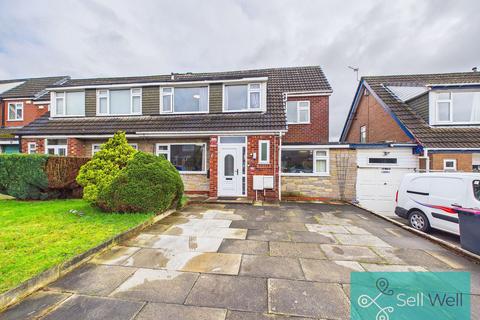 4 bedroom semi-detached house for sale, Birchfield Drive, Manchester M28