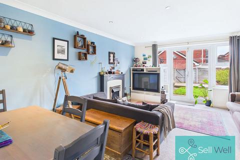 3 bedroom townhouse for sale, Netherwood Way, Bolton BL5