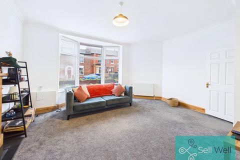 3 bedroom end of terrace house for sale, Hazelhurst Road, Manchester M28