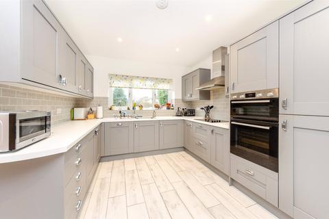 undefined, Cae Creigar, Llanfairpwll, Isle of Anglesey, LL61
