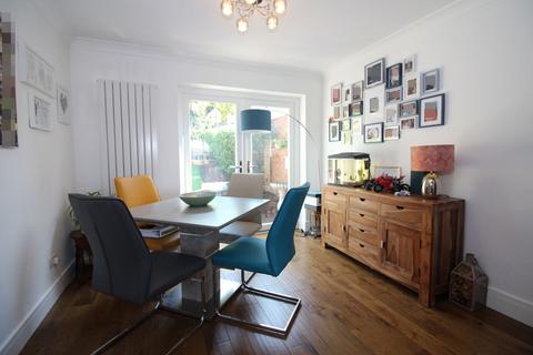 undefined, Lowe Drive, Kingswinford DY6