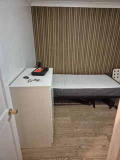 undefined, Spackmans Way, Slough SL1