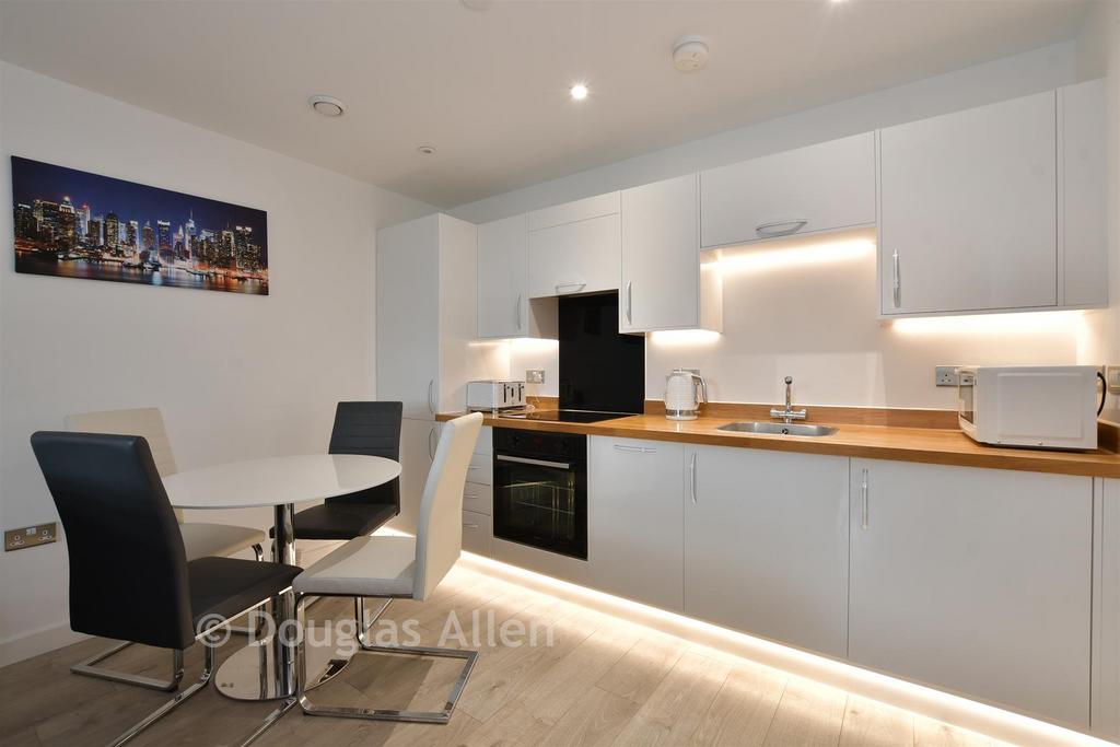 Lounge/Kitchen/ Dining Room