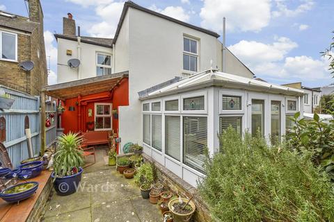 3 bedroom end of terrace house for sale, Dover Road, Deal CT14
