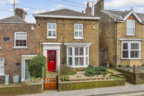 3 bedroom end of terrace house for sale, Dover Road, Deal CT14