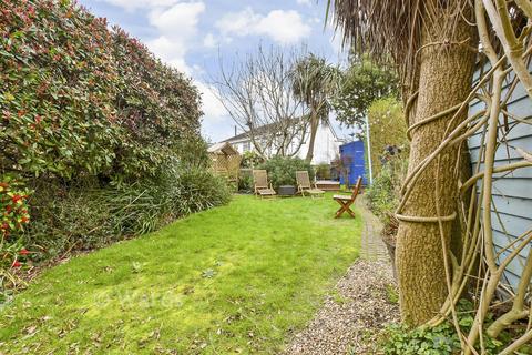 3 bedroom end of terrace house for sale, Dover Road, Deal CT14