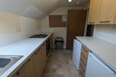 undefined, 86 4/0 (Flat 3) Nethergate, ,