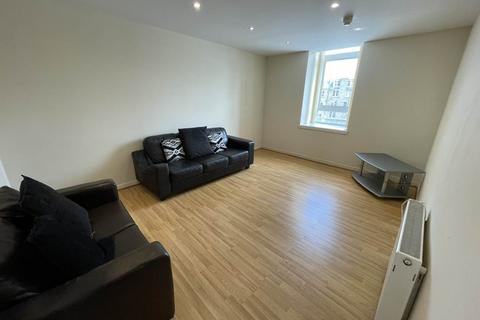 undefined, 31 3/2 (Attic Flat) Reform Street, ,