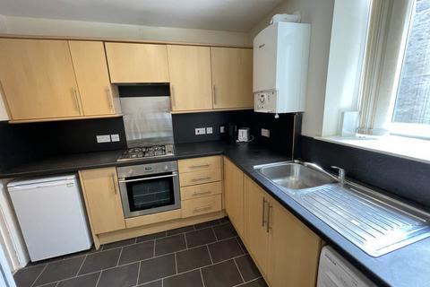 undefined, 31 3/2 (Attic Flat) Reform Street, ,