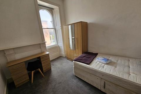 undefined, 132A 2/L Nethergate, ,