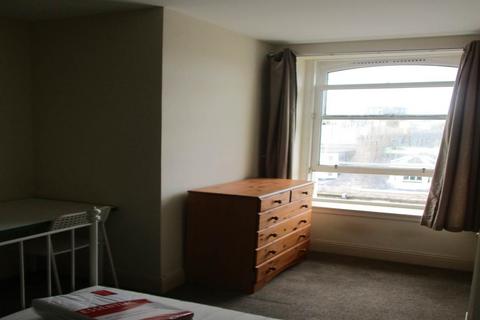 undefined, 29 Royal Apartments, 15 Union Street,