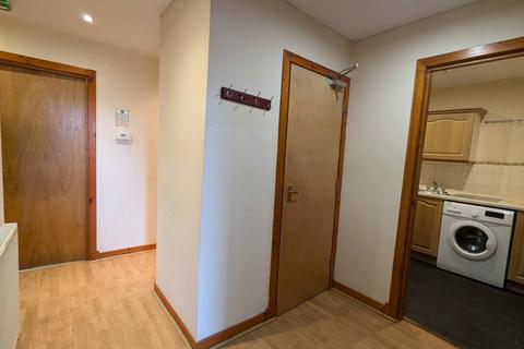 undefined, 8B Laburn Street, ,