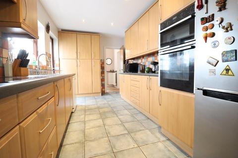 4 bedroom semi-detached house for sale, Edgware HA8
