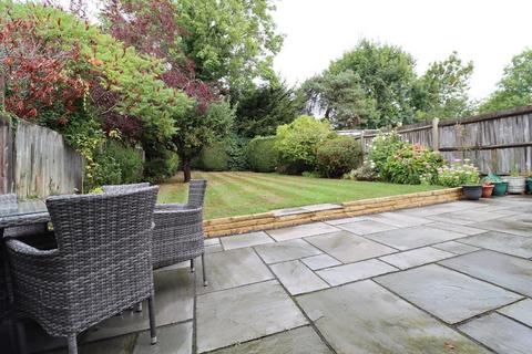 4 bedroom semi-detached house for sale, Edgware HA8