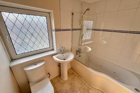 undefined, Readshill, Clophill, MK45 4AG