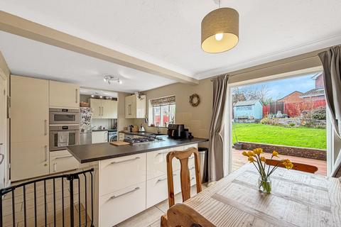 4 bedroom detached house for sale, Ffordd Penrhos, Caerphilly CF83