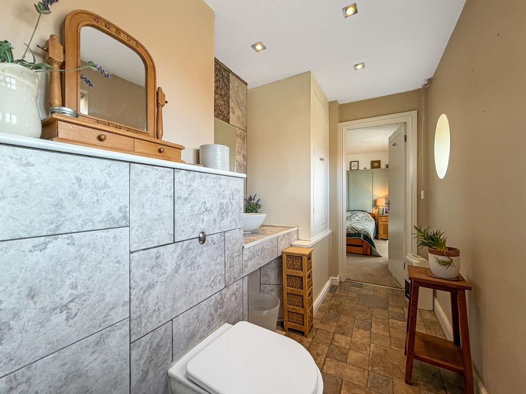 Master En-Suite