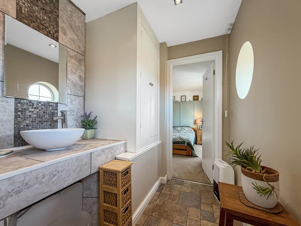 Master En-Suite