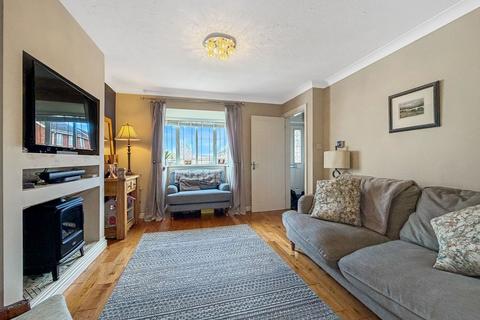 4 bedroom detached house for sale, Ffordd Penrhos, Caerphilly CF83