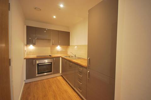 2 bedroom apartment to rent, Leaf Street, Manchester, M15 5GA