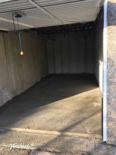 Garage to rent, Wensleydale Avenue, Ilford IG5