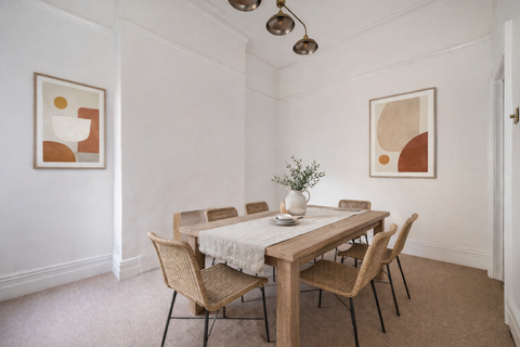 5 bedroom terraced house for sale, Beach Road, Southsea