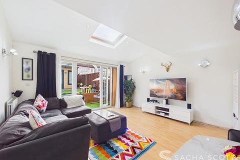 undefined, Sorrento Road, Sutton, SM1