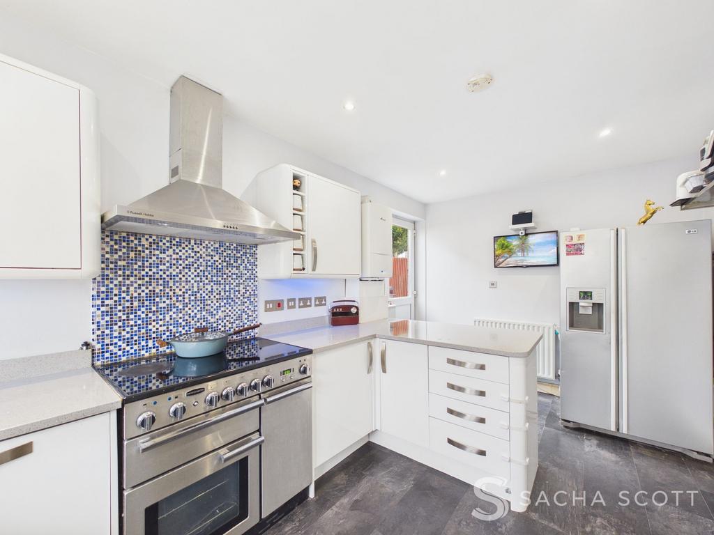 Kitchen / Breakfast Room
