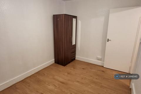 undefined, Clarence Street, Southall, UB2